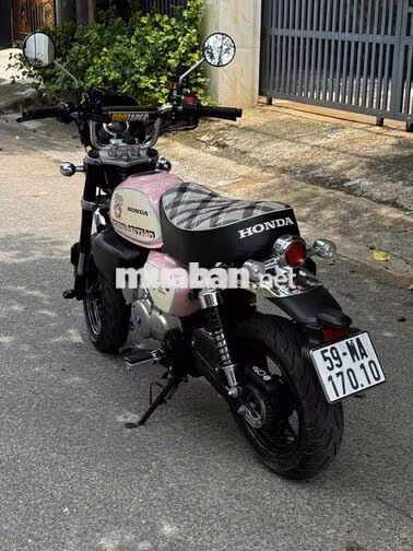 Honda Monkey 125cc 2020 nhập Thái Lan Hồng đen
