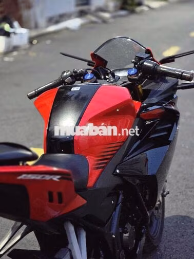 Bán xe Honda CBR 150 2021 Đỏ đen gắn bô Akrapovic