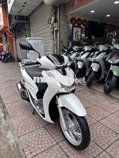 Honda SH 125i 2024 Trắng 4.050 km BSTP Chính Chủ
