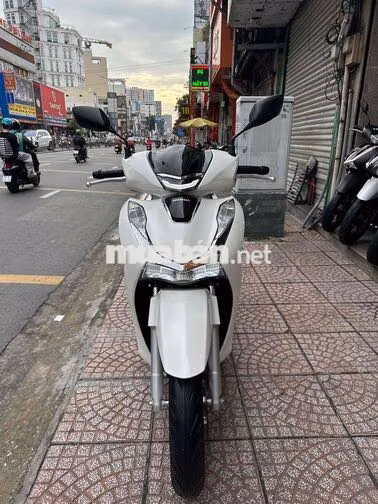 Honda SH 125i 2024 Trắng 4.050 km BSTP Chính Chủ