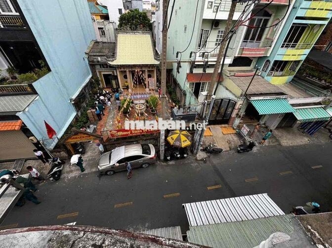 Nhà mặt tiền 3 tầng quận 6 nhỉnh 4 tỷ