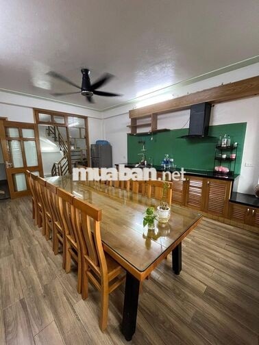 Cho thuê nhà Hoàng Hoa Thám 40m2- 5 tầng dân xây - vị trí đẹp chỉ 16tr