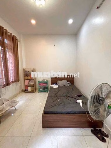 NHÀ NGON LÊN SÓNG Nguyễn Kiệm-Phú Nhuận-42m2-4 Tầng-Hẻm xe hơi 6M-9.5