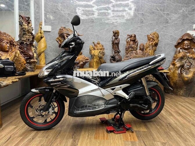 Honda Airblade 2010 Fi dàn áo đẹp keng, máy êm