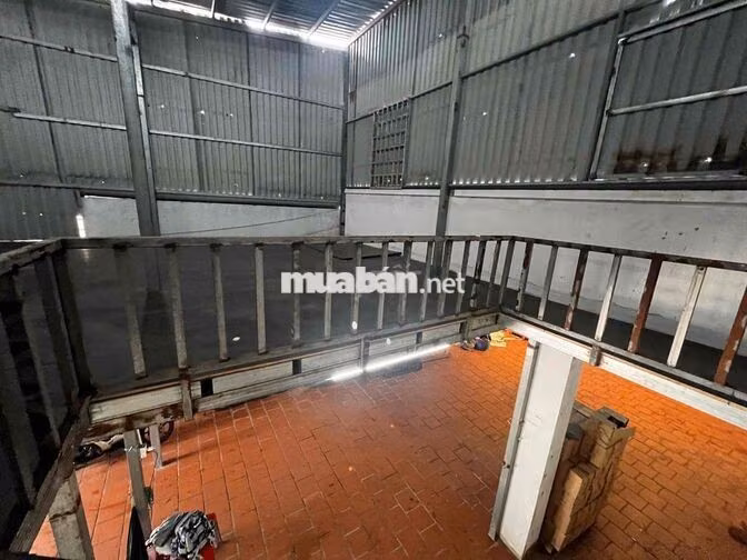 Cho Thuê Nhà Kho đường Nguyễn Hữu Trí, Bình Chánh