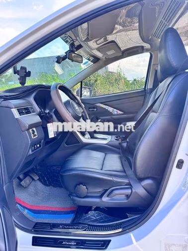 Mitsubishi Expander Premium 2024 Trắng 4 vạn