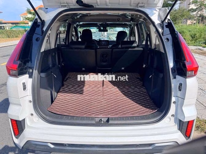 Mitsubishi Expander Premium 2024 Trắng 4 vạn