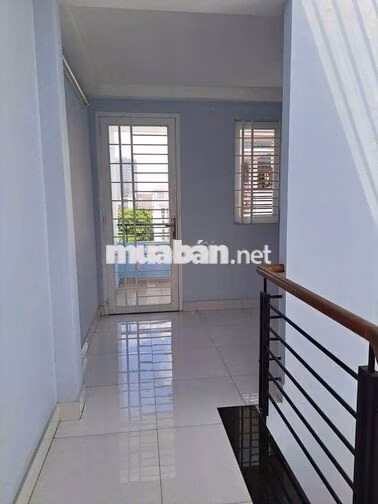 Nhà 1 Lửng 3 Lầu 5PN Mặt Tiền Đường Số Chợ Tân Mỹ Quận 7