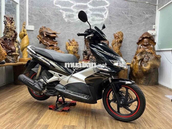 Honda Airblade 2010 Fi dàn áo đẹp keng, máy êm