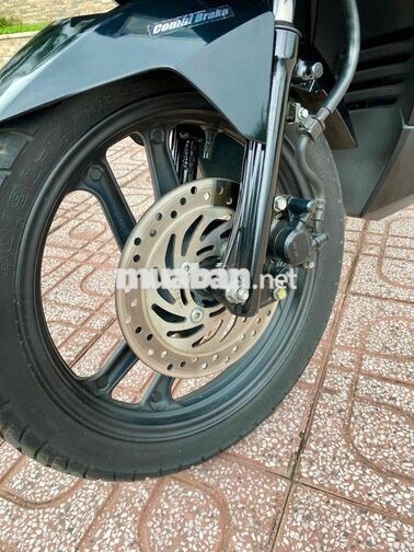 Honda Air Blade 125 2018 Đen trắng thể thao