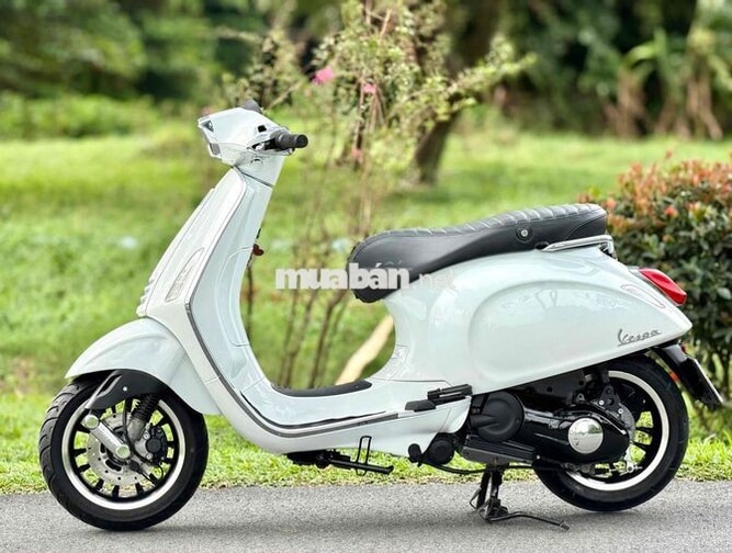 Piaggio Vespa Sprint 125c 2015 Trắng Đen.Siêu Keng
