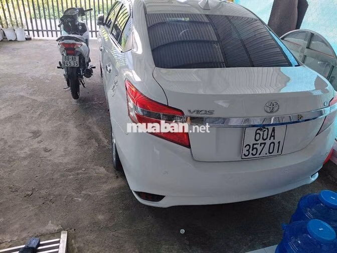 Toyota Vios 2017 Trắng Xe gia đình