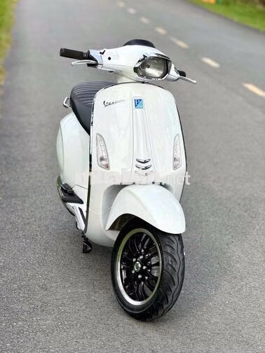 Piaggio Vespa Sprint 125c 2015 Trắng Đen.Siêu Keng
