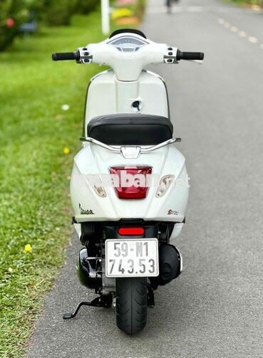 Piaggio Vespa Sprint 125c 2015 Trắng Đen.Siêu Keng