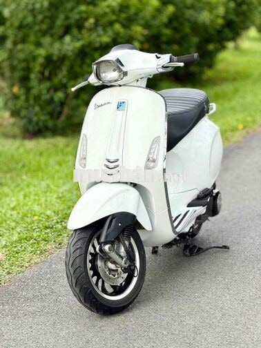 Piaggio Vespa Sprint 125c 2015 Trắng Đen.Siêu Keng