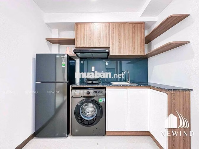 CĂN HỘ 1PN BAN CÔNG CAO CẤP TẠI Đ. NGUYỄN CỬU VÂN - BÌNH THẠNH SÁT Q1