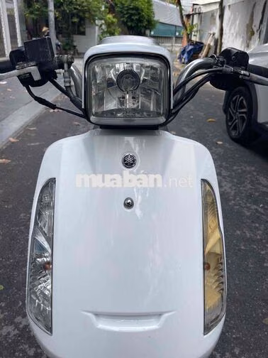 Xe tay ga SYM 50cc Trắng Nhập khẩu