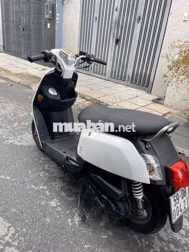 Xe tay ga SYM 50cc Trắng Nhập khẩu