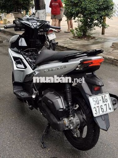 Honda Airblade 125 2023 Bạc Đen chính chủ