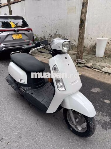 Xe tay ga SYM 50cc Trắng Nhập khẩu