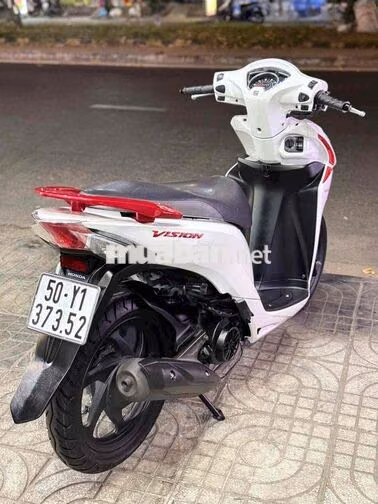 Vision 2019 Trắng Đỏ BSTP 9 Chủ Hỗ Trợ Trả Góp