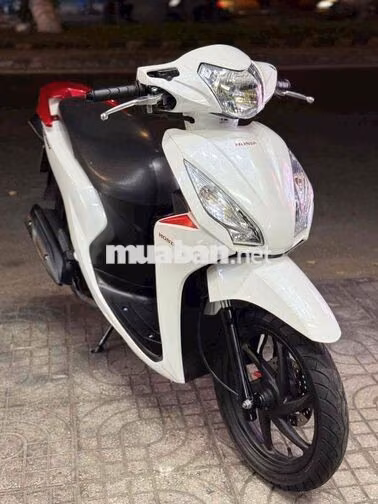 Vision 2019 Trắng Đỏ BSTP 9 Chủ Hỗ Trợ Trả Góp