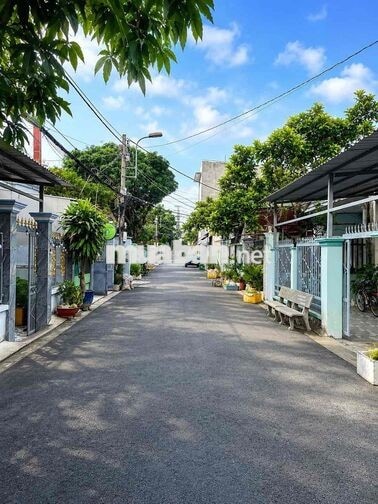 🔥NHÀ 3 TẦNG,ĐƯỜNG NHỰA 6M ,XE HƠI NGỦ TRONG NHÀ,GIÁP QUẬN 7