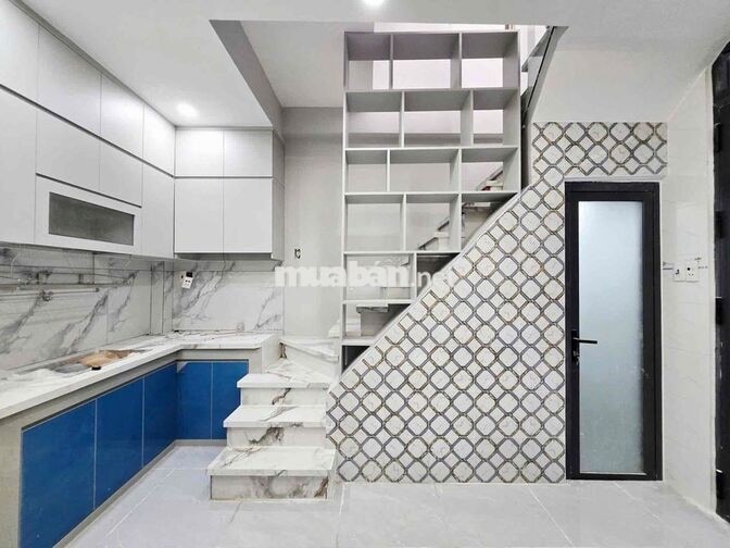 NHÀ ĐẸP 2 TẦNG (QUẬN 6) gần Q4 BÀ HOM TÂN HOÀ ĐÔNG 3.5m x 4.4m 32M2