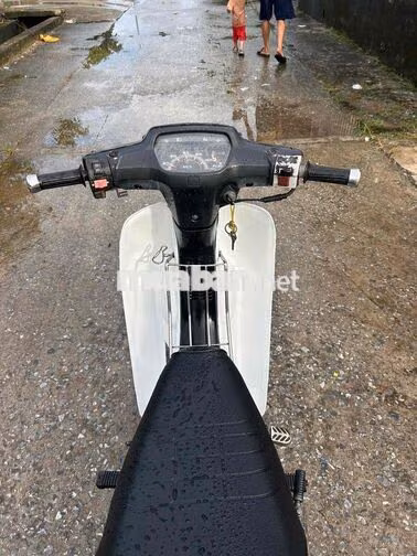 Honda Dream lùn Đen, Trắng Xe số