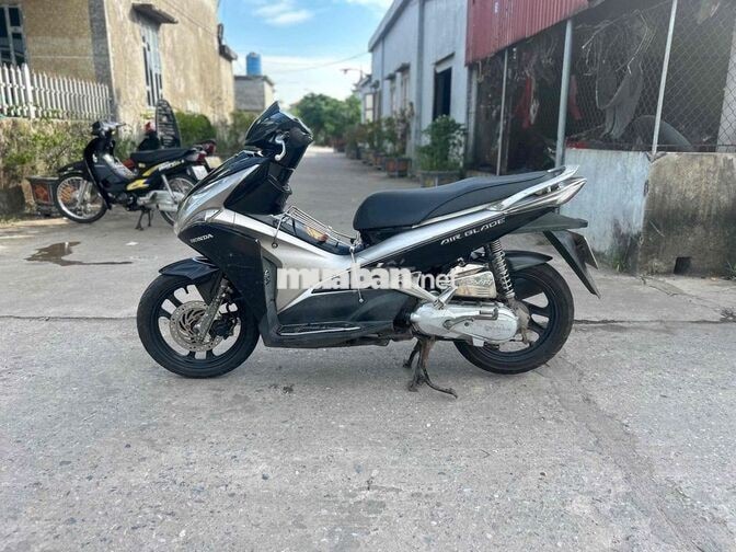 Honda Air Blade FI 110 2012 Đen bạc