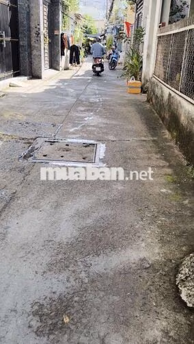 NHÀ BÁN 4m5×23m , Đường LƯƠNG VĂN CAN , Hẻm 4m Cách Đường 50m