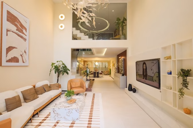 Bán nhà Đường Số 63, Thảo Điền, gần 100m2, 3 tầng, giá 29 tỷ