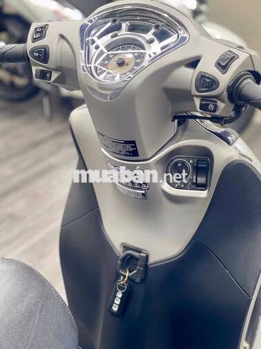 SH Mode 125 2018 Smartkey Xám bạc bstp chính chủ