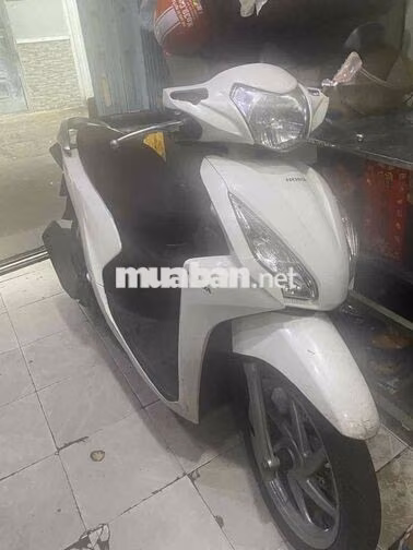 Honda Vision Trắng