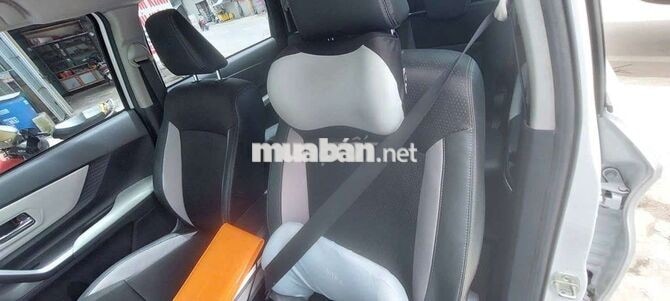 Toyota Veloz Top 2025 Trắng 45922 km