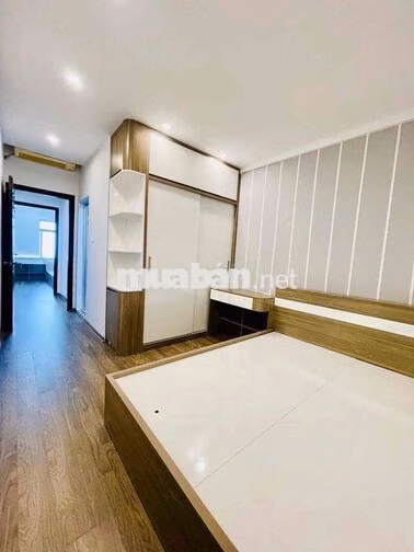 chính chủ cần bán chung cư khu đô thị Định Công tầng trung thoáng mát