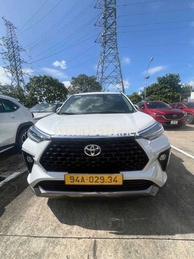 Toyota Veloz Top 2025 Trắng 45922 km