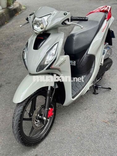 Vision 2024 Bản ĐB Bánh Lớn Xám Đen 8000km