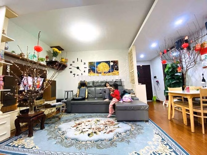 Bán căn hộ chung cư 151 Nguyễn Đức Cảnh, Hà Nội, 4,8 tỷ, 69m2.