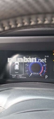Toyota Veloz Top 2025 Trắng 45922 km