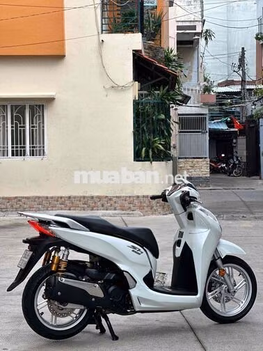 sh300i nhập ý 2017