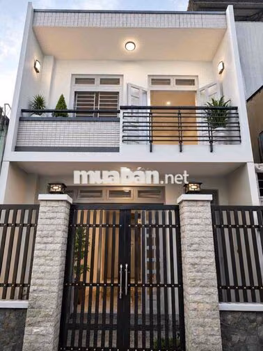 nhà 5m x 13m , đúc 1 tấm , 2pn . nhà mới
