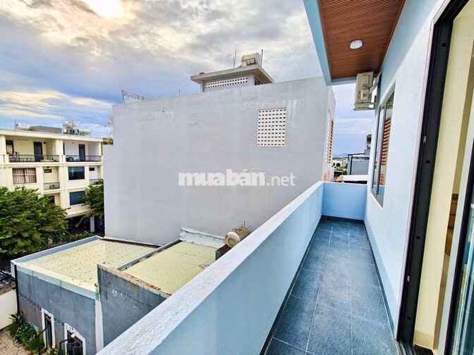 STUDIO KHU FPT - THANG MÁY - GIẶT CHUNG - 7,5TR/THÁNG