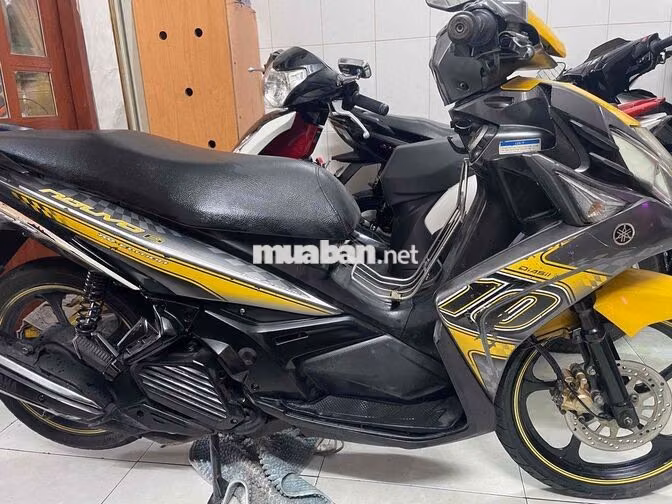 Yamaha Nouvo SX Vàng đen