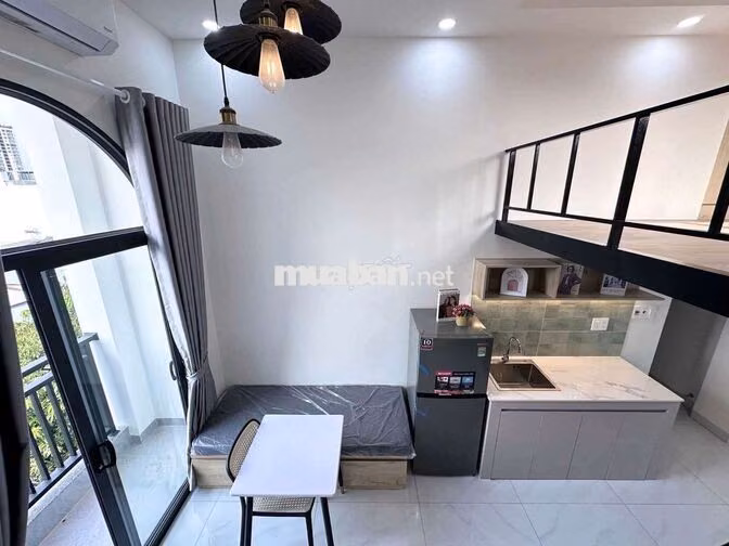 CHO THUÊ DUPLEX FULL NỘI THẤT BAN CÔNG TẠI NGUYỄN GIA TRÍ SÁT HUTECH
