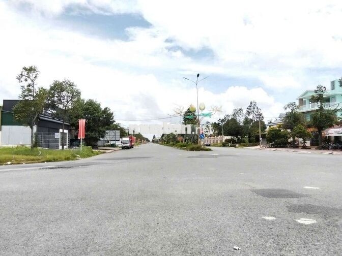 Nền đẹp giá ổn I Phường Hưng Phú