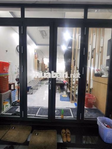 cần bán nhà khu dân cư diệu hiền