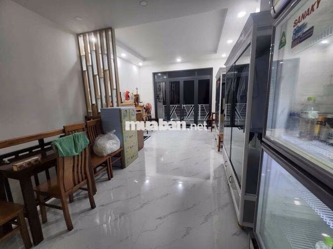 cần bán nhà khu dân cư diệu hiền