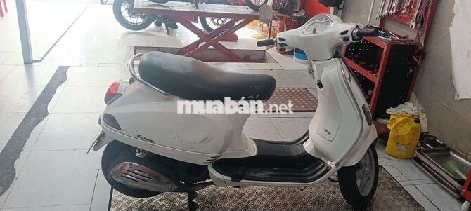 Piaggio Vespa 3V Trắng