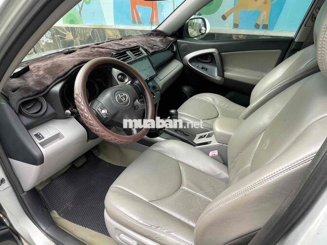 Toyota RAV4 7 chỗ Tự động AWD Bạc Nhật Bản